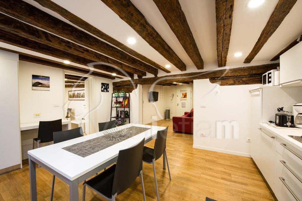 The Lion'S House Apt5 Венеция Екстериор снимка