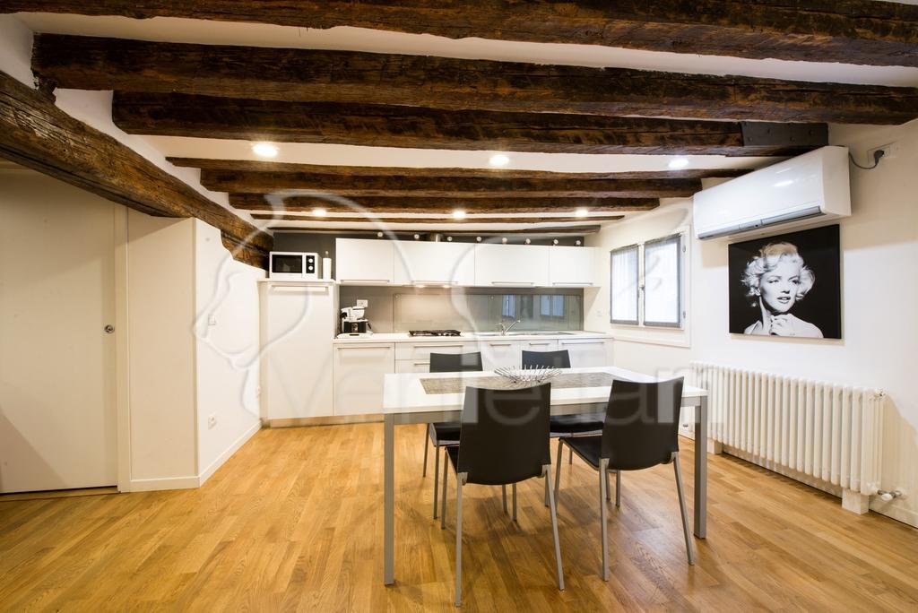 The Lion'S House Apt5 Венеция Екстериор снимка